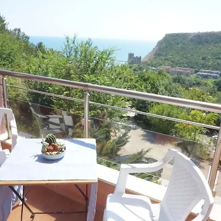 Sea View Lagom - Explore North Black Sea Coastline 卡瓦尔纳